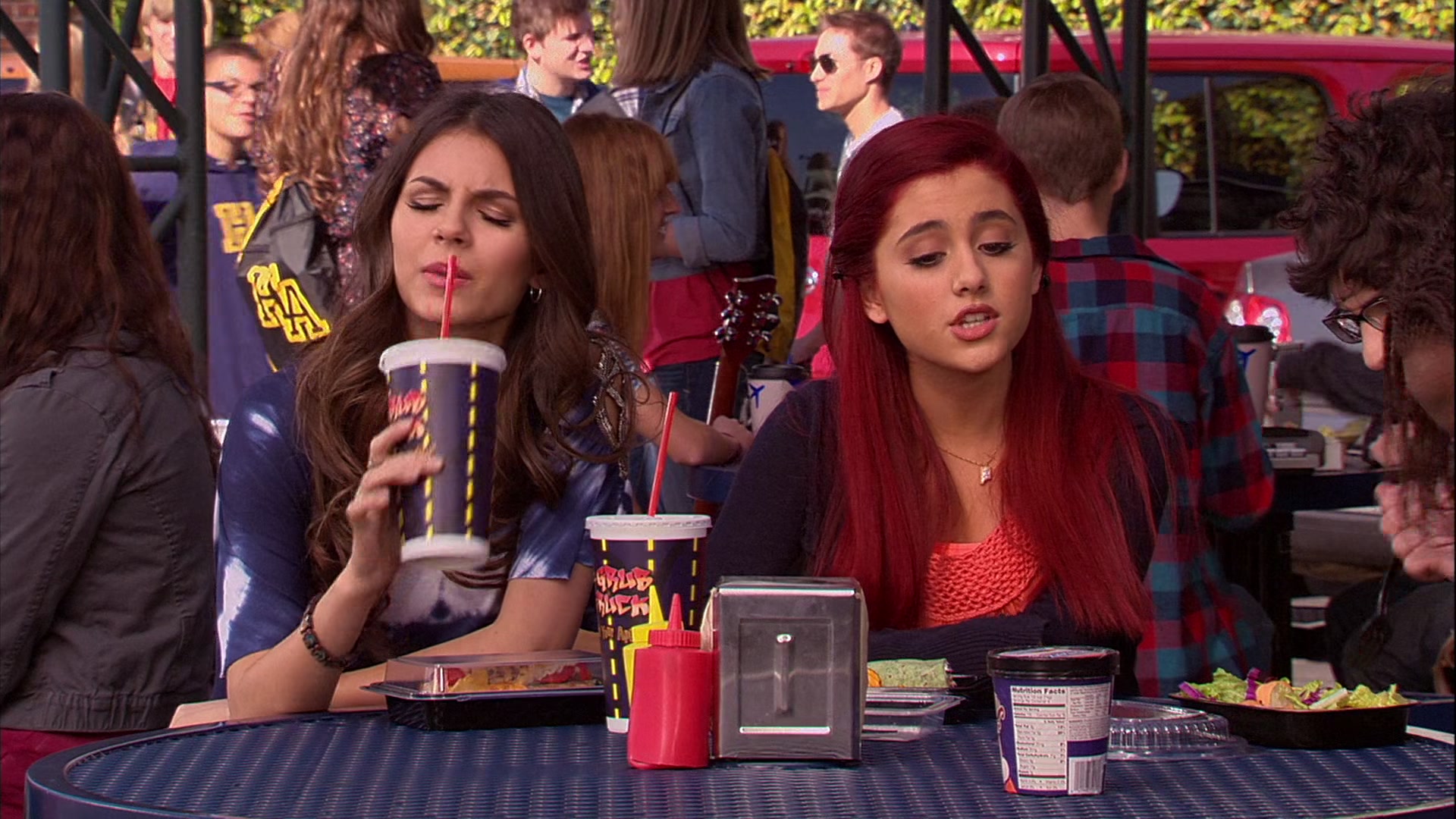 Victorious_S02E03_IceCreamForKe_ha_VJBR_0138.jpg