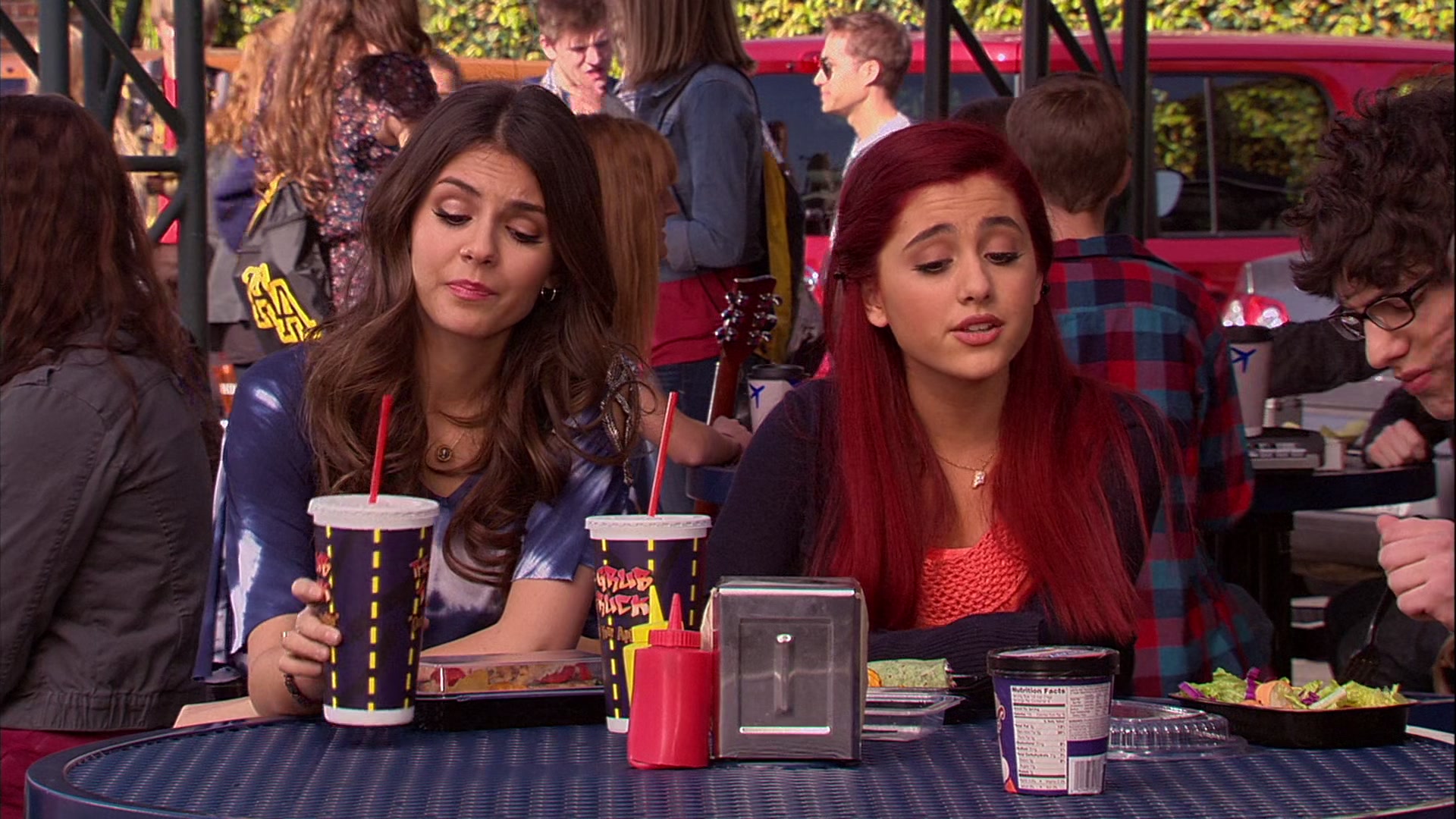 Victorious_S02E03_IceCreamForKe_ha_VJBR_0139.jpg