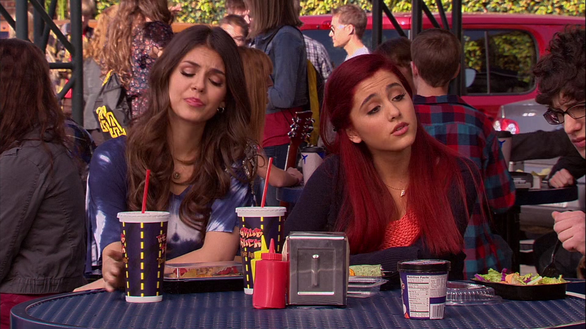 Victorious_S02E03_IceCreamForKe_ha_VJBR_0140.jpg