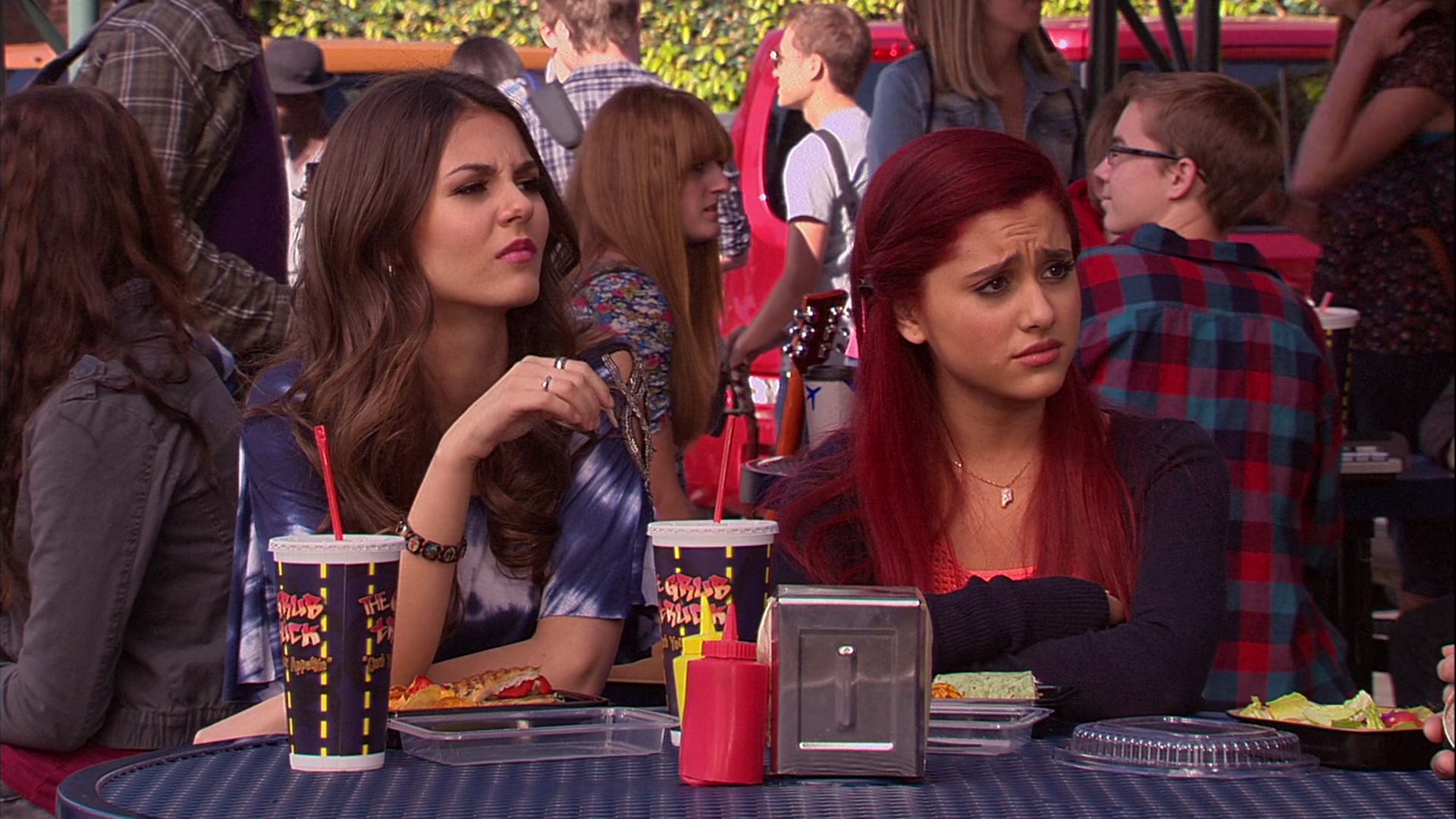 Victorious_S02E03_IceCreamForKe_ha_VJBR_0161.jpg