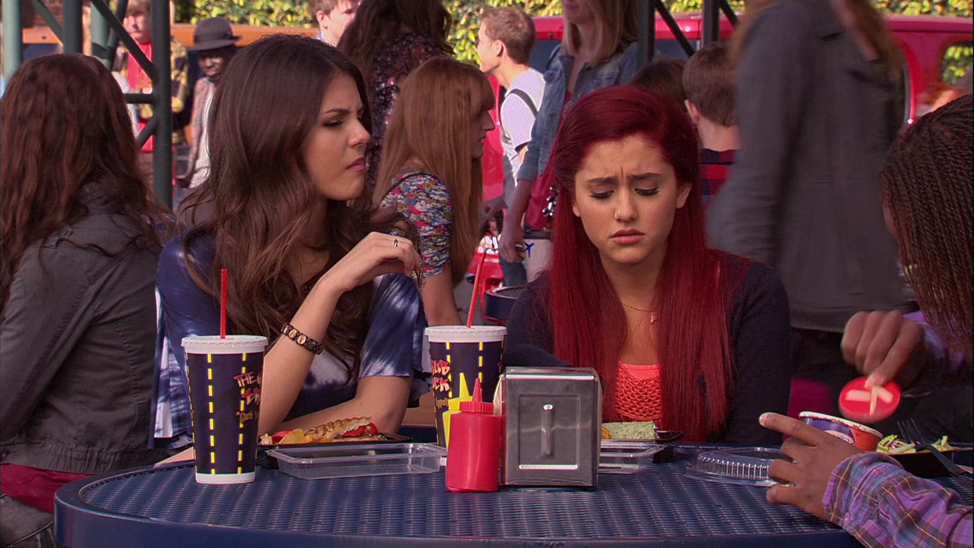 Victorious_S02E03_IceCreamForKe_ha_VJBR_0173.jpg