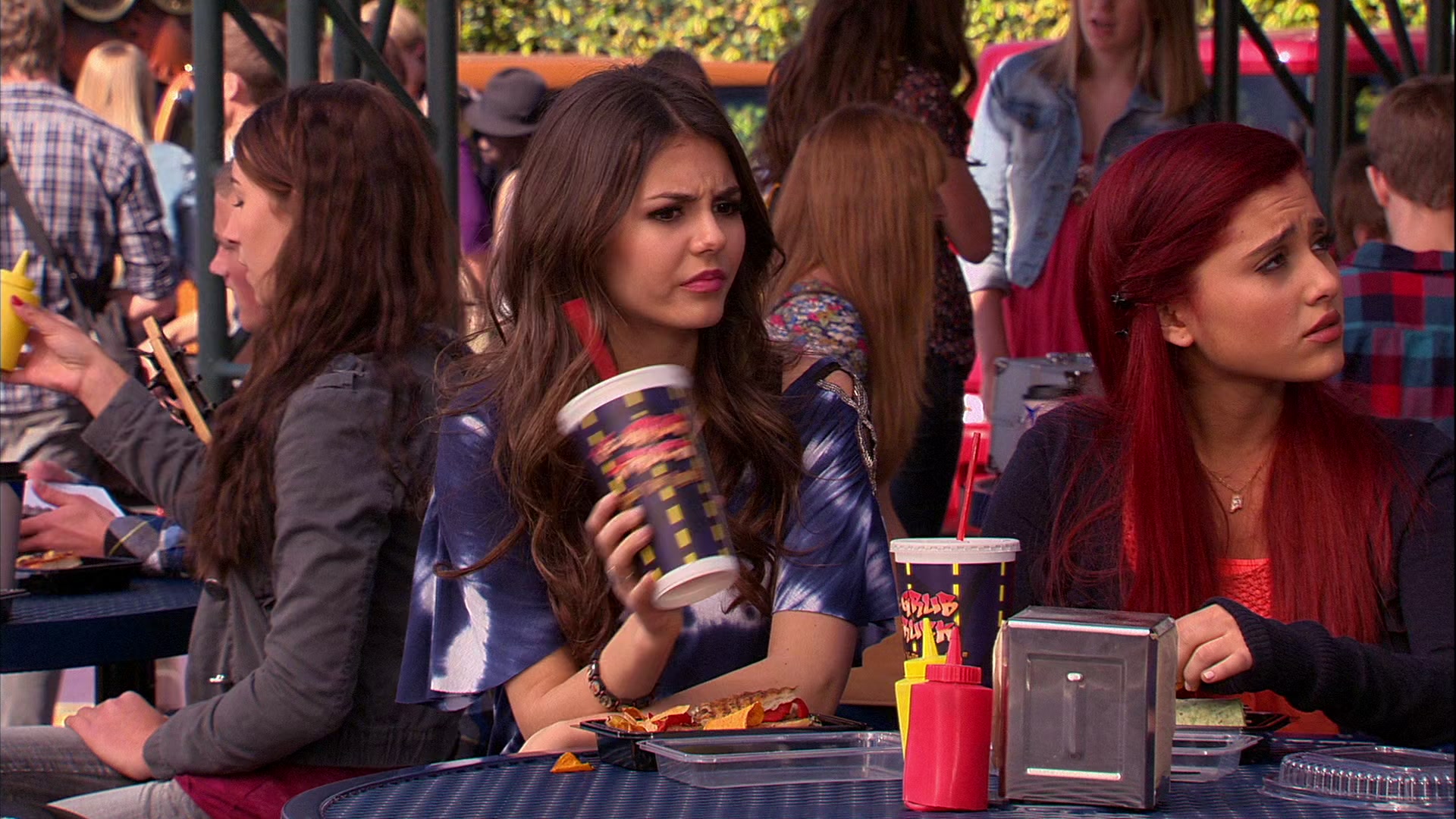 Victorious_S02E03_IceCreamForKe_ha_VJBR_0314.jpg