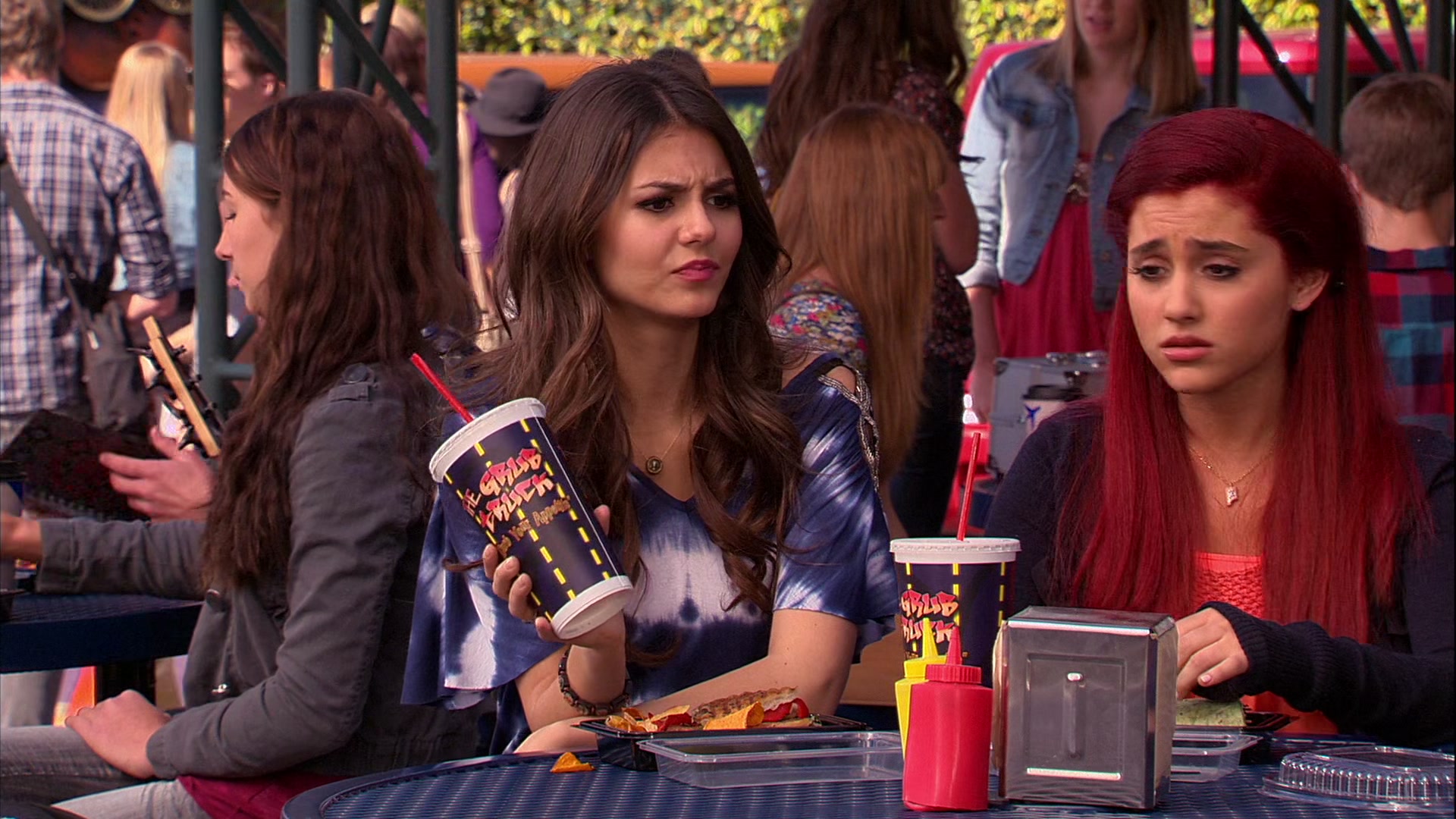 Victorious_S02E03_IceCreamForKe_ha_VJBR_0316.jpg