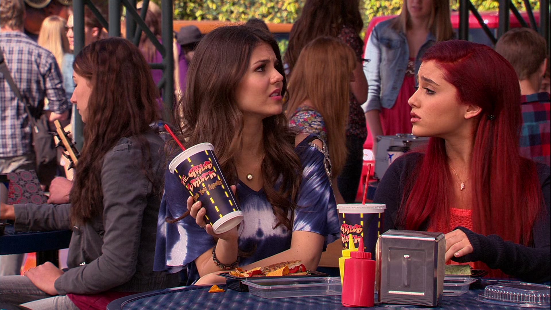 Victorious_S02E03_IceCreamForKe_ha_VJBR_0317.jpg