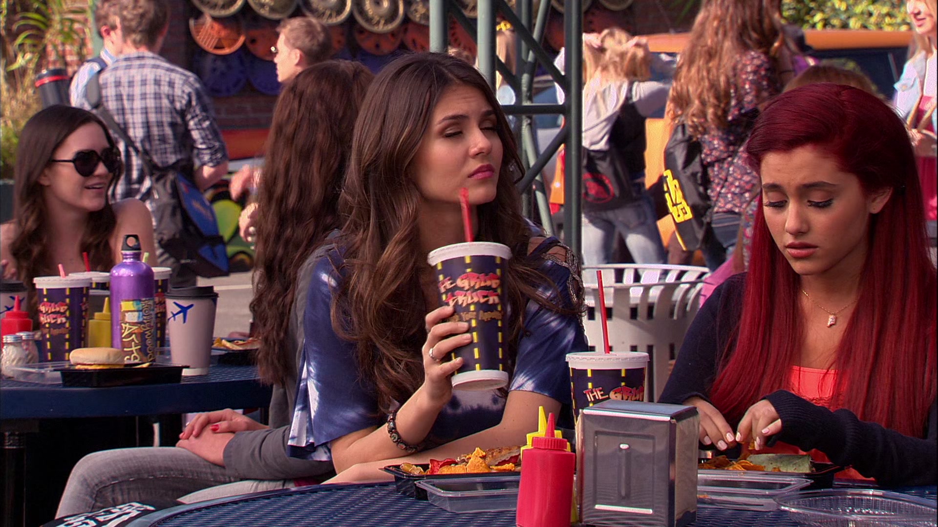 Victorious_S02E03_IceCreamForKe_ha_VJBR_0325.jpg