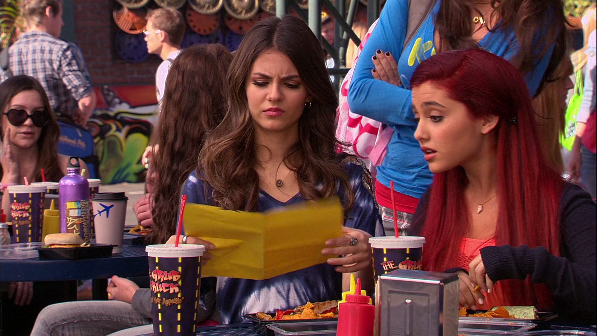 Victorious_S02E03_IceCreamForKe_ha_VJBR_0353.jpg