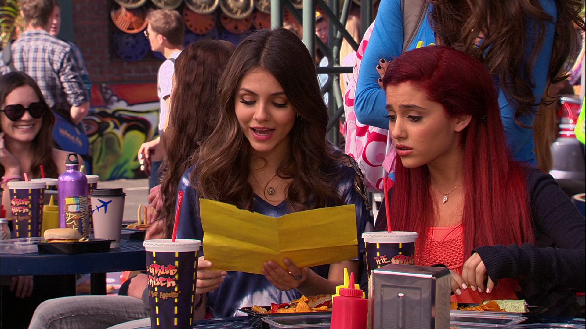 Victorious_S02E03_IceCreamForKe_ha_VJBR_0361.jpg