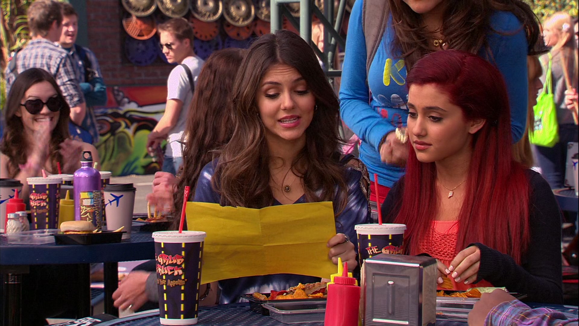 Victorious_S02E03_IceCreamForKe_ha_VJBR_0379.jpg