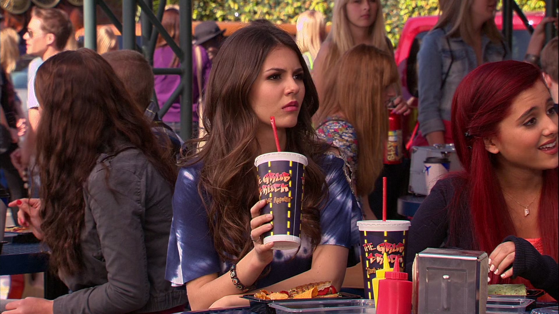 Victorious_S02E03_IceCreamForKe_ha_VJBR_0454.jpg