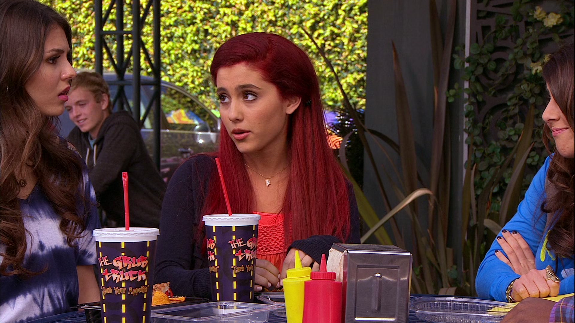 Victorious_S02E03_IceCreamForKe_ha_VJBR_0503.jpg