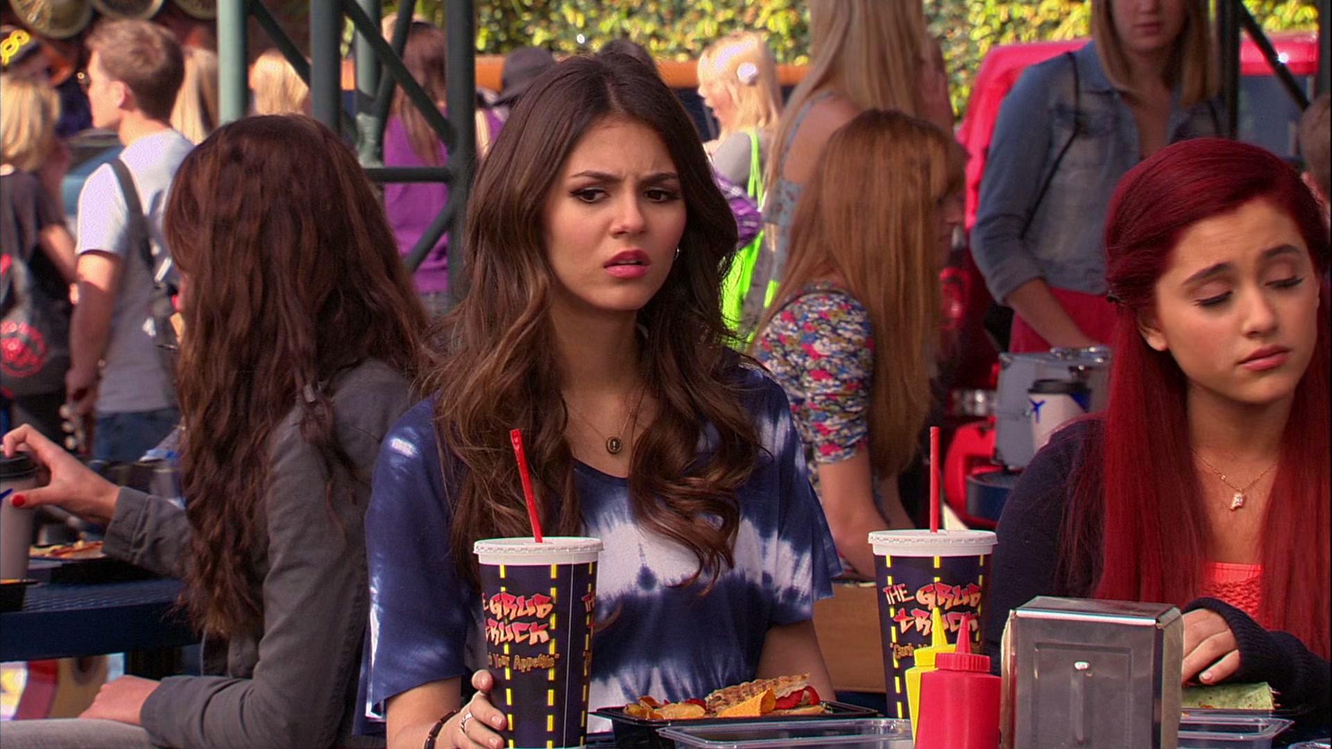 Victorious_S02E03_IceCreamForKe_ha_VJBR_0512.jpg