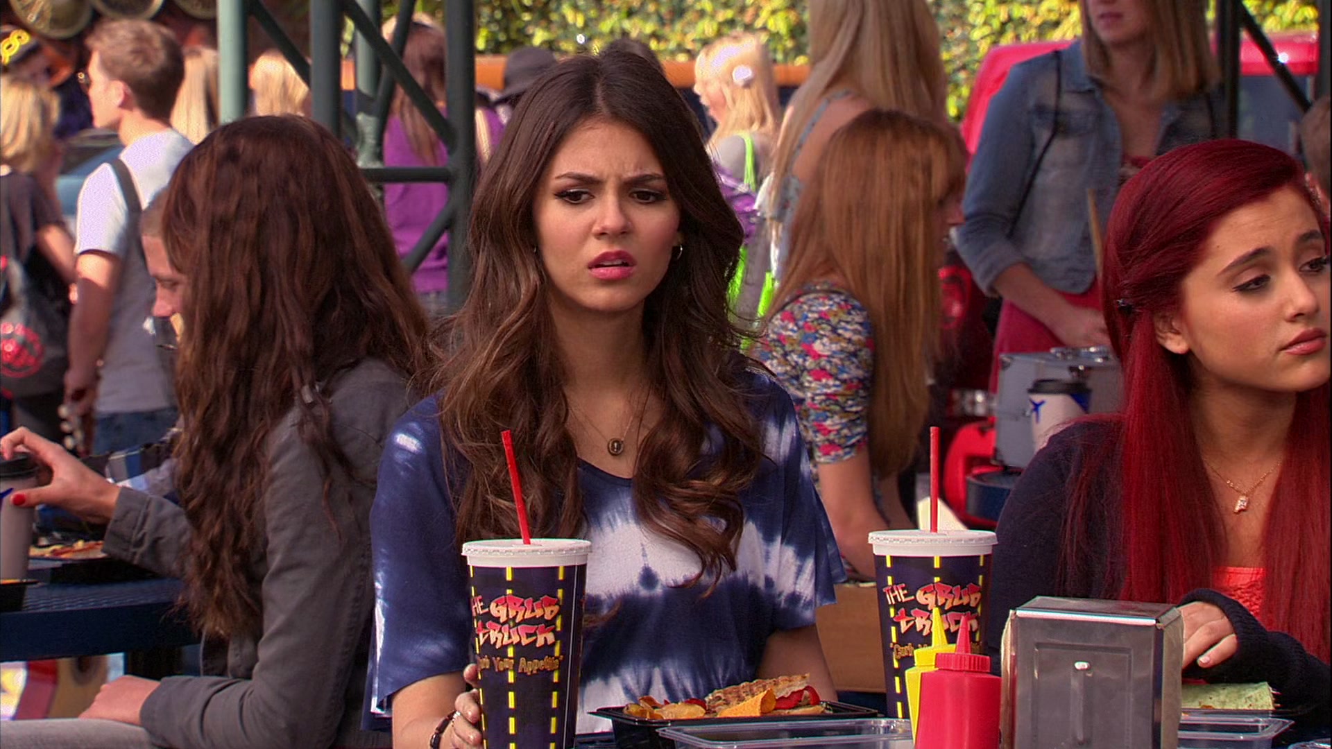 Victorious_S02E03_IceCreamForKe_ha_VJBR_0513.jpg