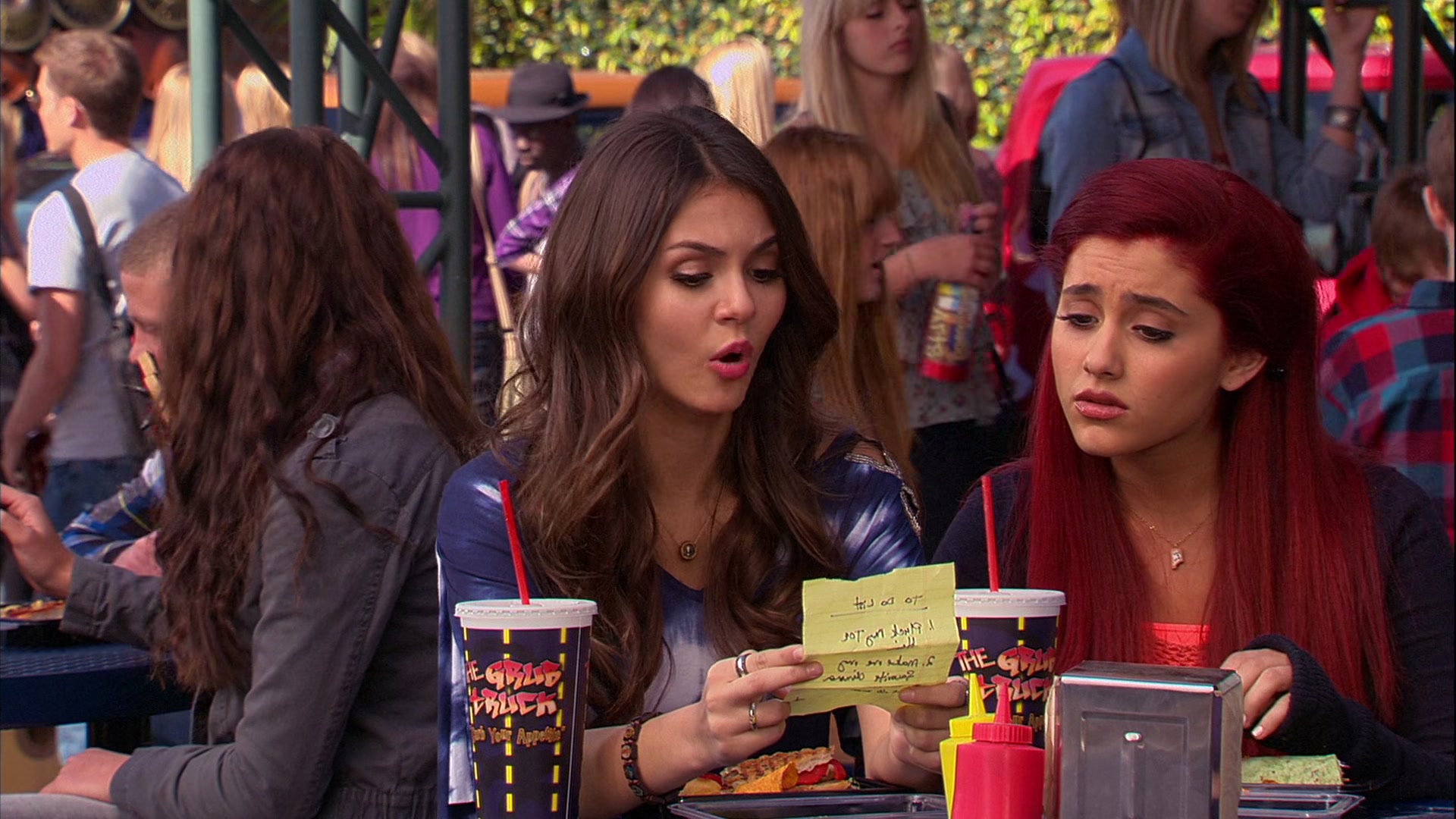 Victorious_S02E03_IceCreamForKe_ha_VJBR_0546.jpg