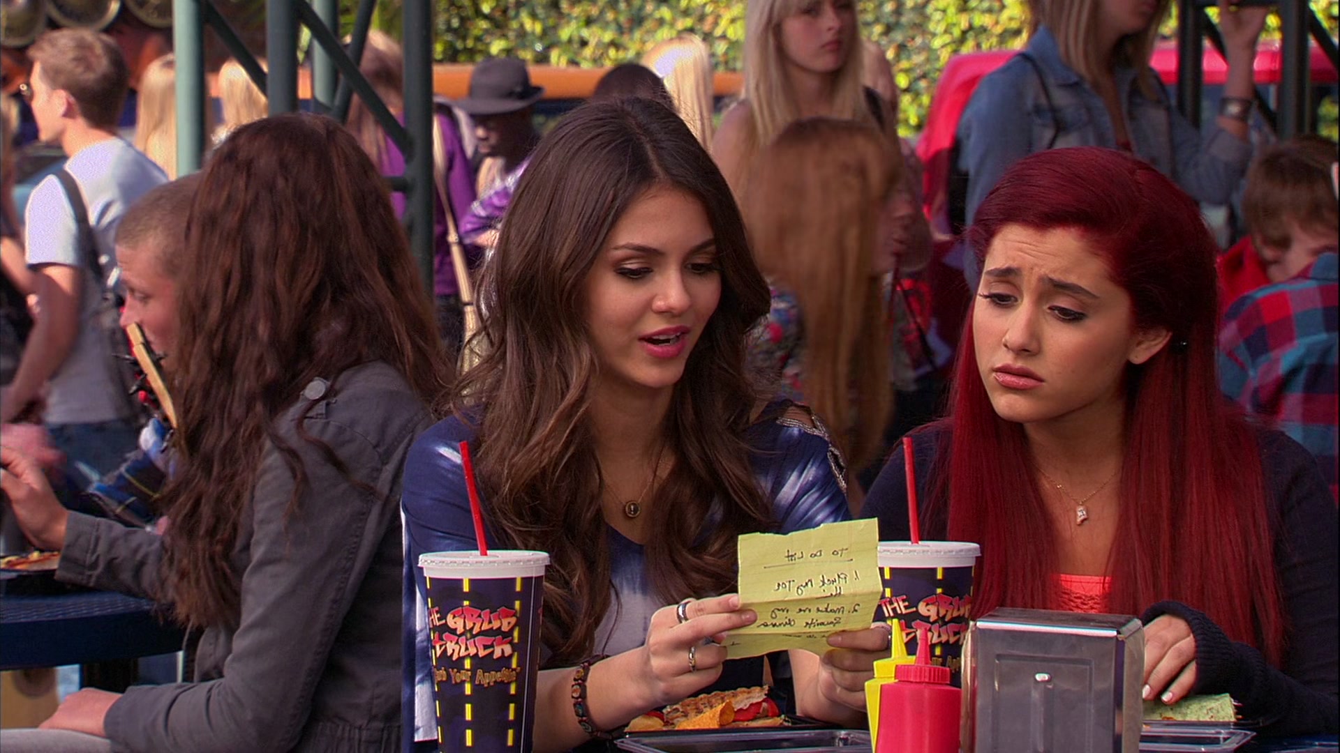 Victorious_S02E03_IceCreamForKe_ha_VJBR_0547.jpg