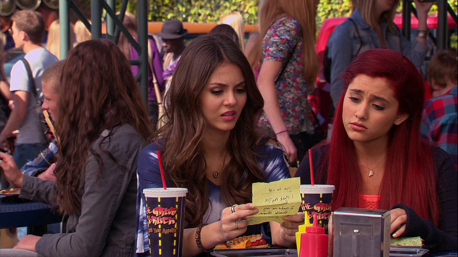 Victorious_S02E03_IceCreamForKe_ha_VJBR_0549.jpg