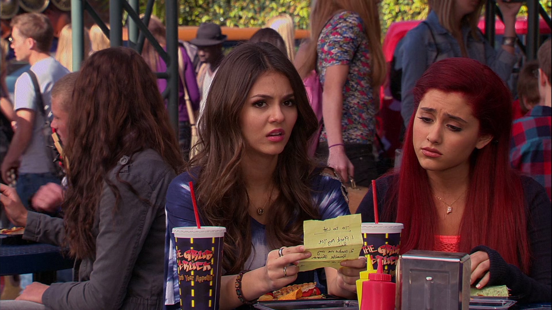 Victorious_S02E03_IceCreamForKe_ha_VJBR_0551.jpg