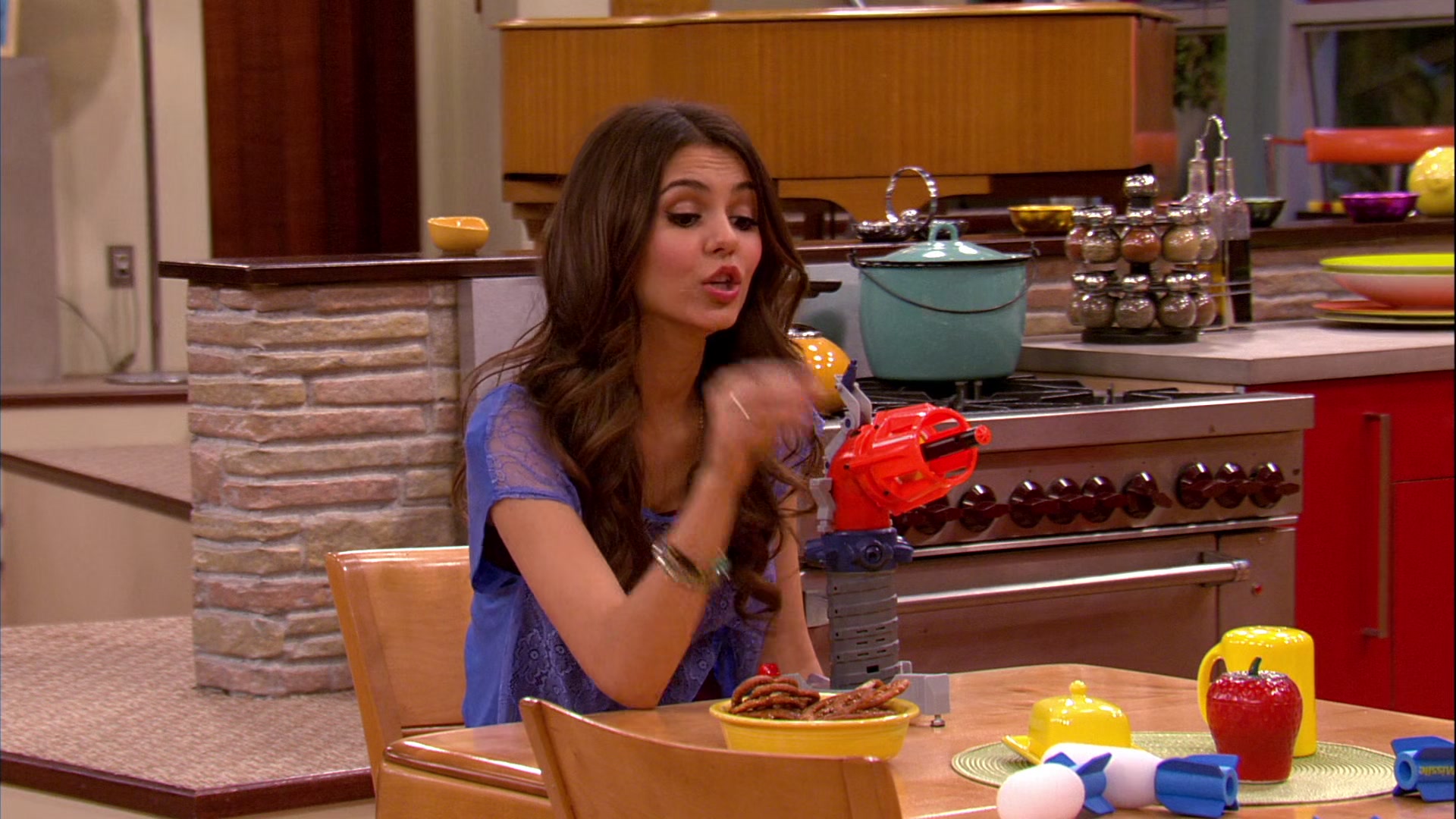 Victorious_S02E03_IceCreamForKe_ha_VJBR_0748.jpg