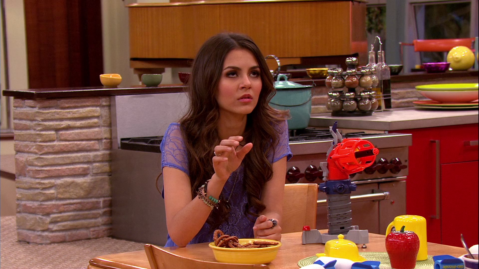 Victorious_S02E03_IceCreamForKe_ha_VJBR_0939.jpg