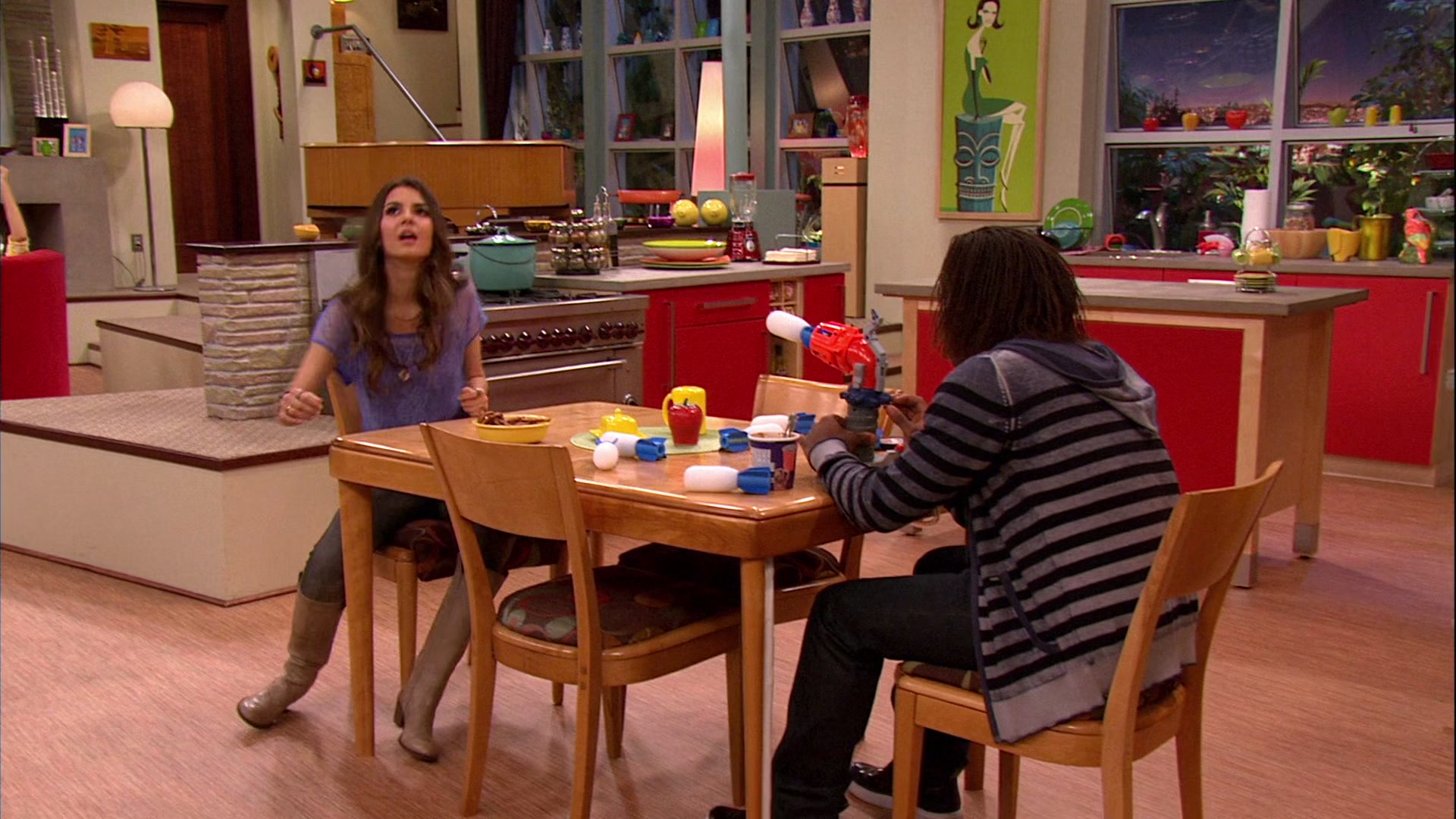 Victorious_S02E03_IceCreamForKe_ha_VJBR_1052.jpg