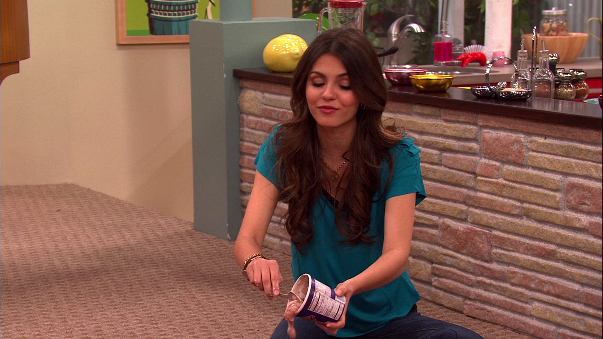 Victorious_S02E03_IceCreamForKe_ha_VJBR_1160.jpg