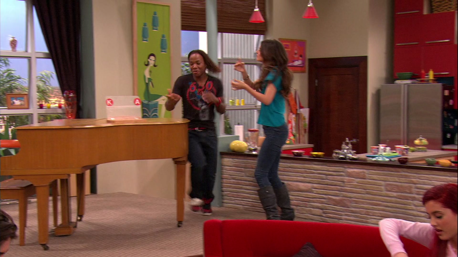 Victorious_S02E03_IceCreamForKe_ha_VJBR_1282.jpg