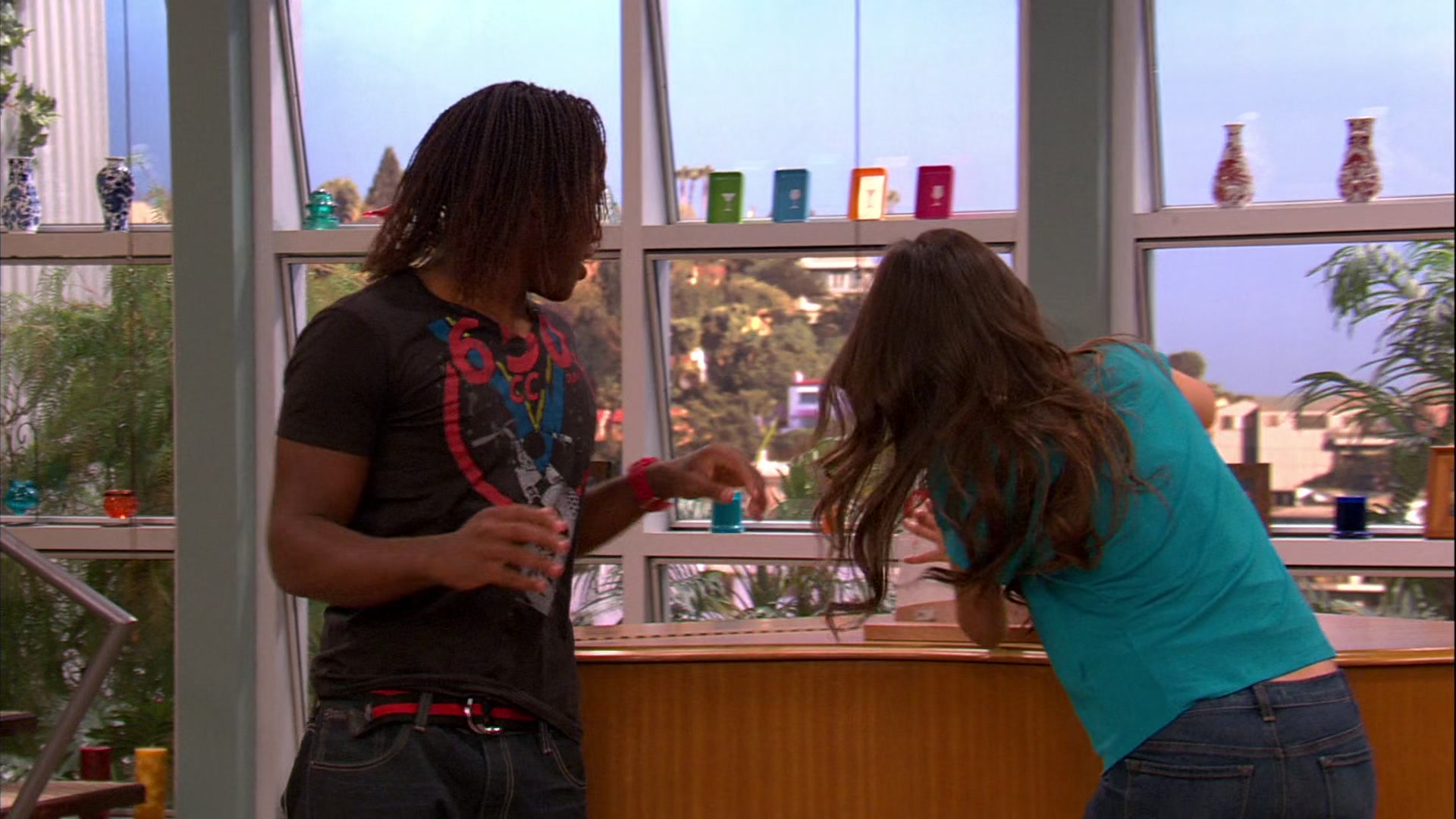 Victorious_S02E03_IceCreamForKe_ha_VJBR_1286.jpg