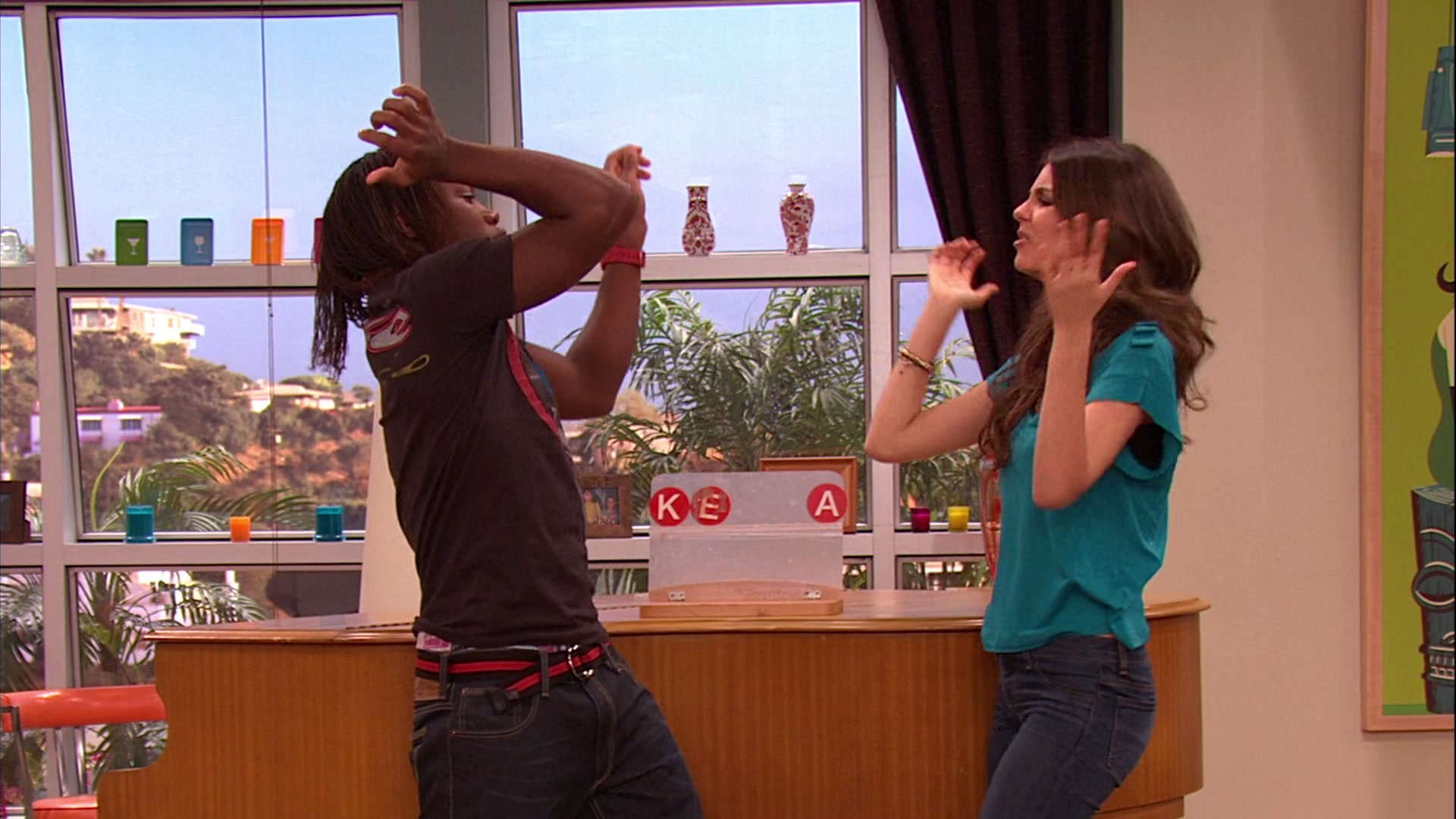 Victorious_S02E03_IceCreamForKe_ha_VJBR_1293.jpg