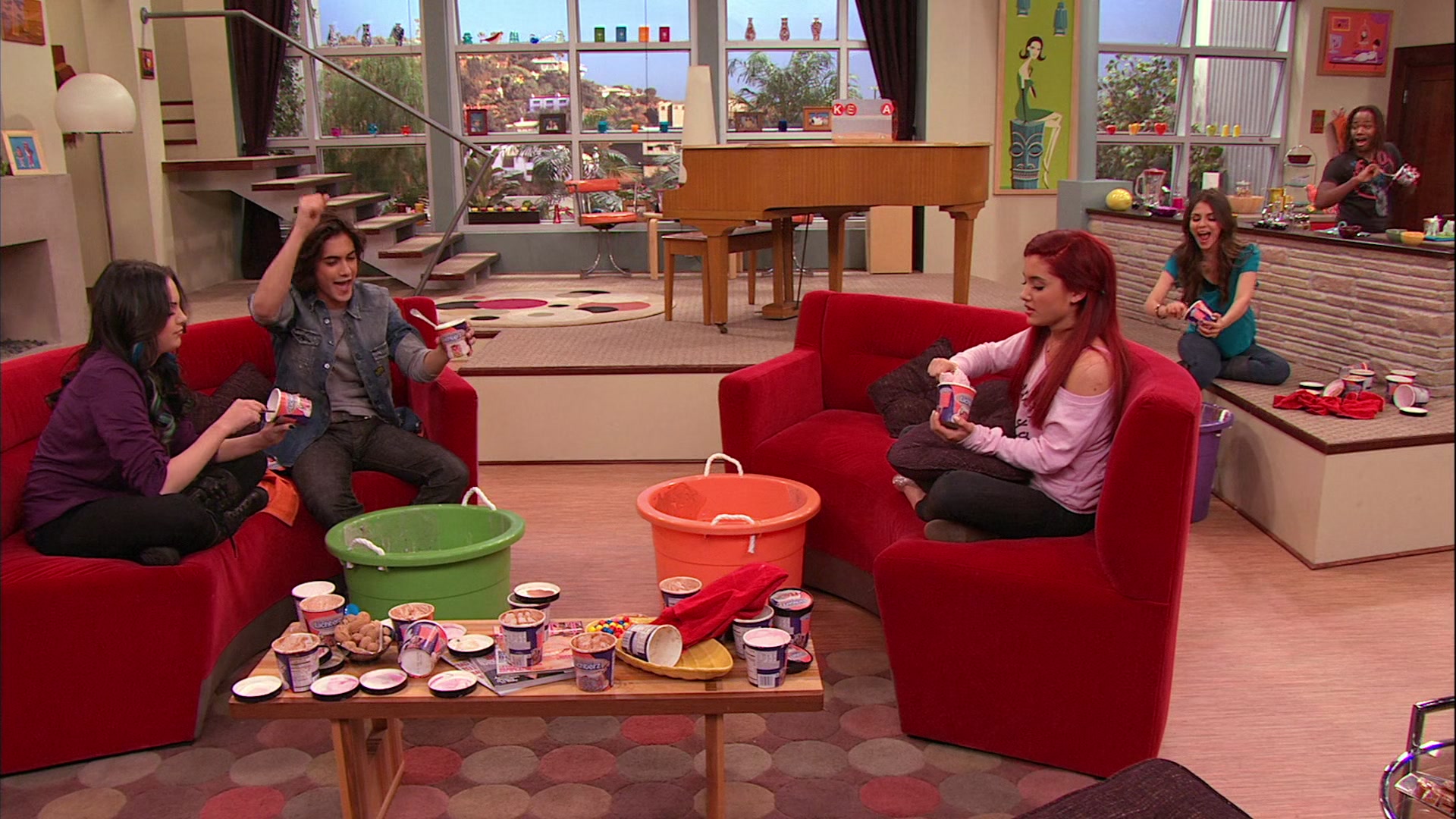 Victorious_S02E03_IceCreamForKe_ha_VJBR_1366.jpg