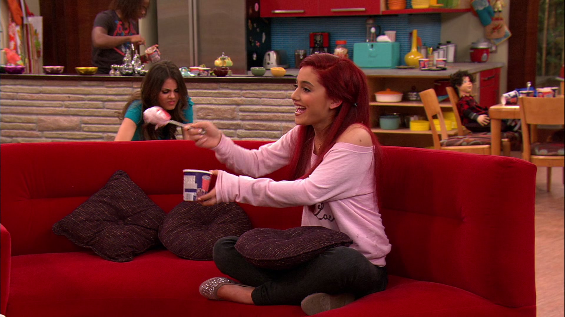 Victorious_S02E03_IceCreamForKe_ha_VJBR_1388.jpg