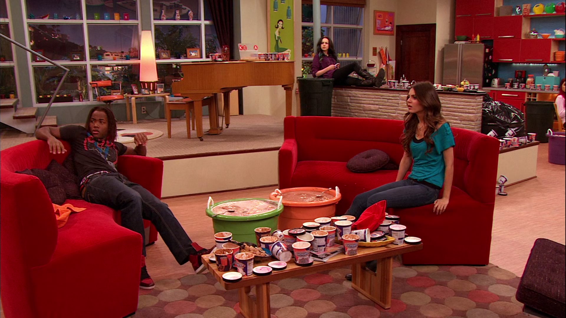 Victorious_S02E03_IceCreamForKe_ha_VJBR_1473.jpg