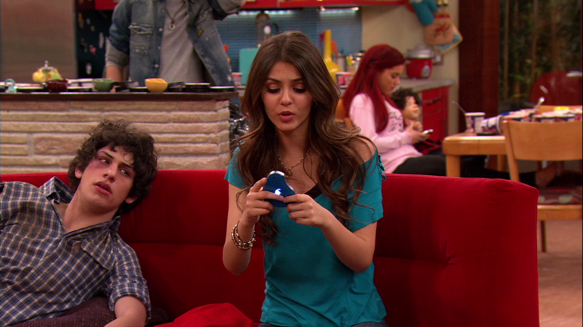 Victorious_S02E03_IceCreamForKe_ha_VJBR_1585.jpg