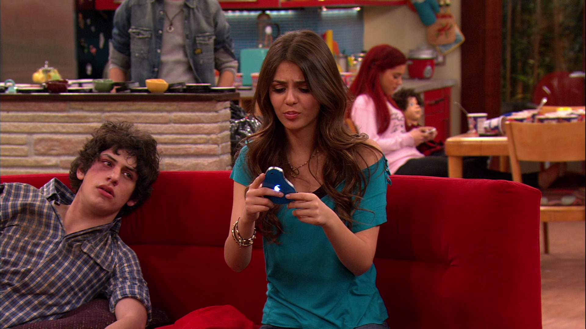 Victorious_S02E03_IceCreamForKe_ha_VJBR_1594.jpg