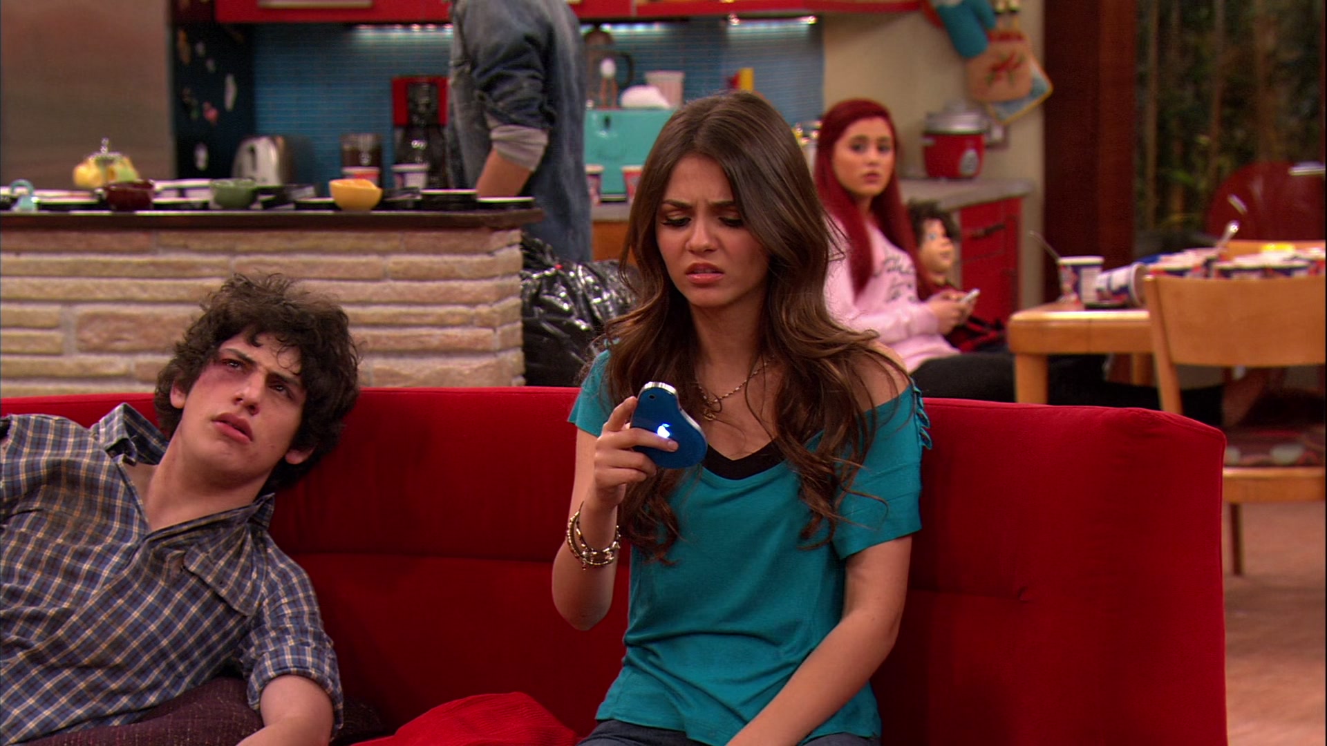 Victorious_S02E03_IceCreamForKe_ha_VJBR_1601.jpg