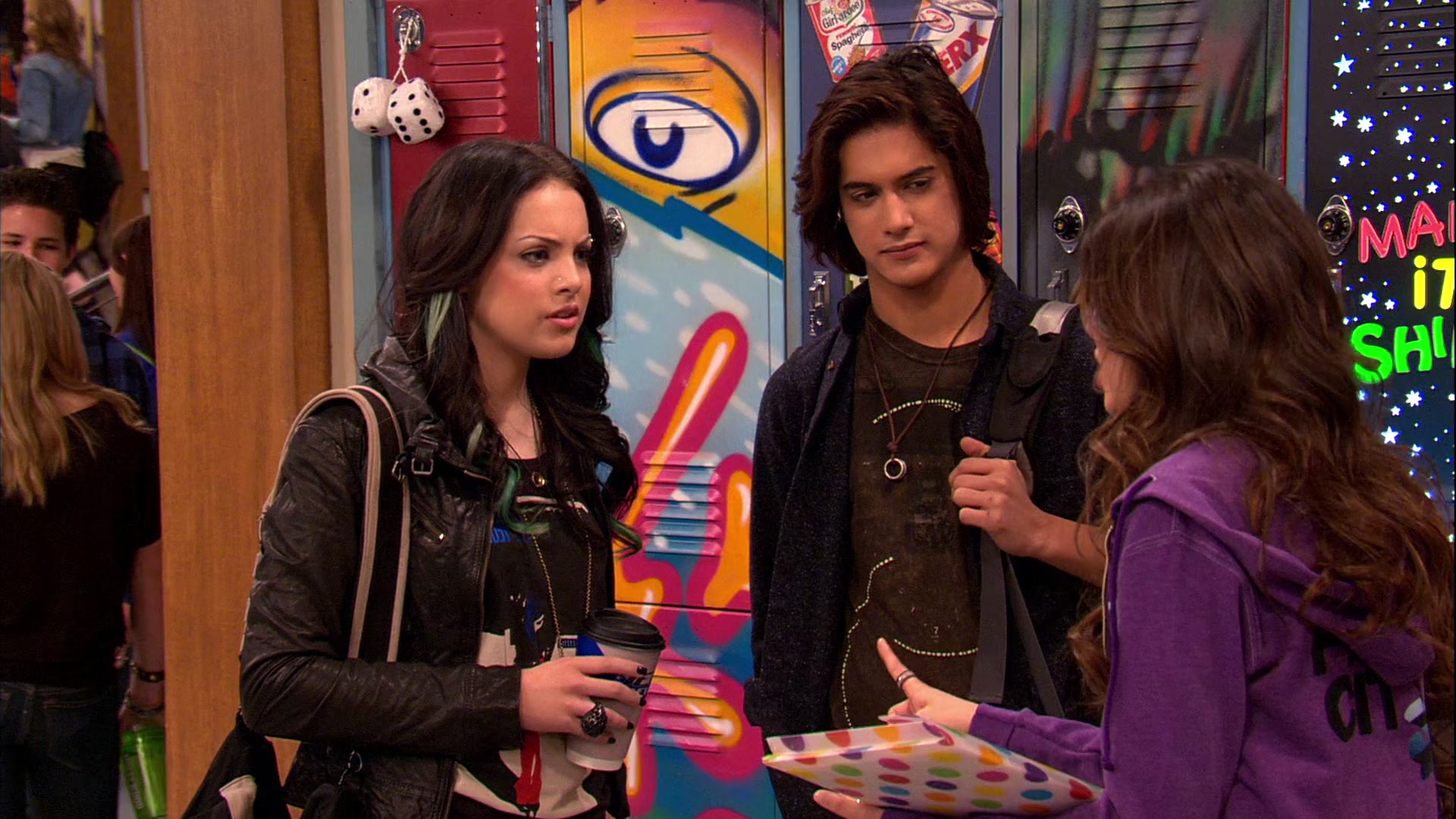 Victorious_S02E03_IceCreamForKe_ha_VJBR_1842.jpg