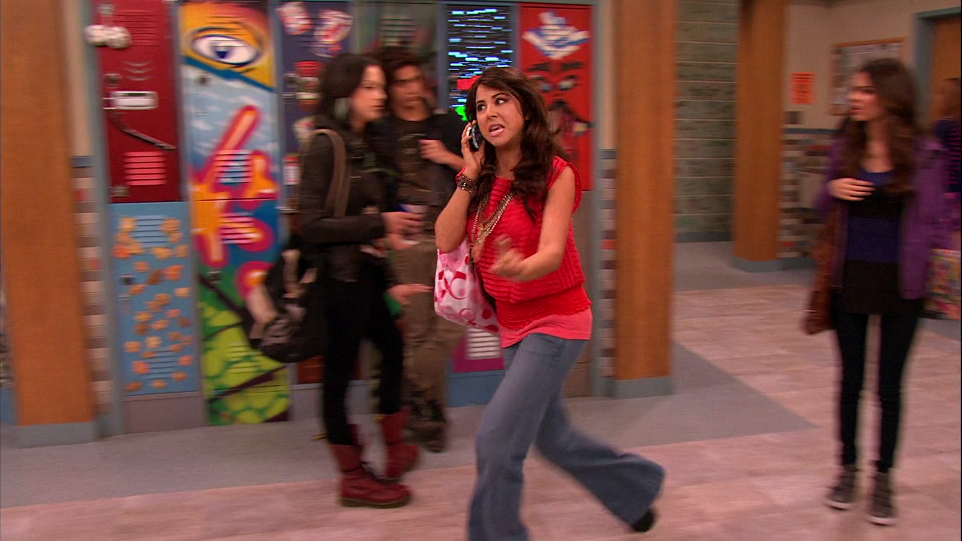 Victorious_S02E03_IceCreamForKe_ha_VJBR_1957.jpg