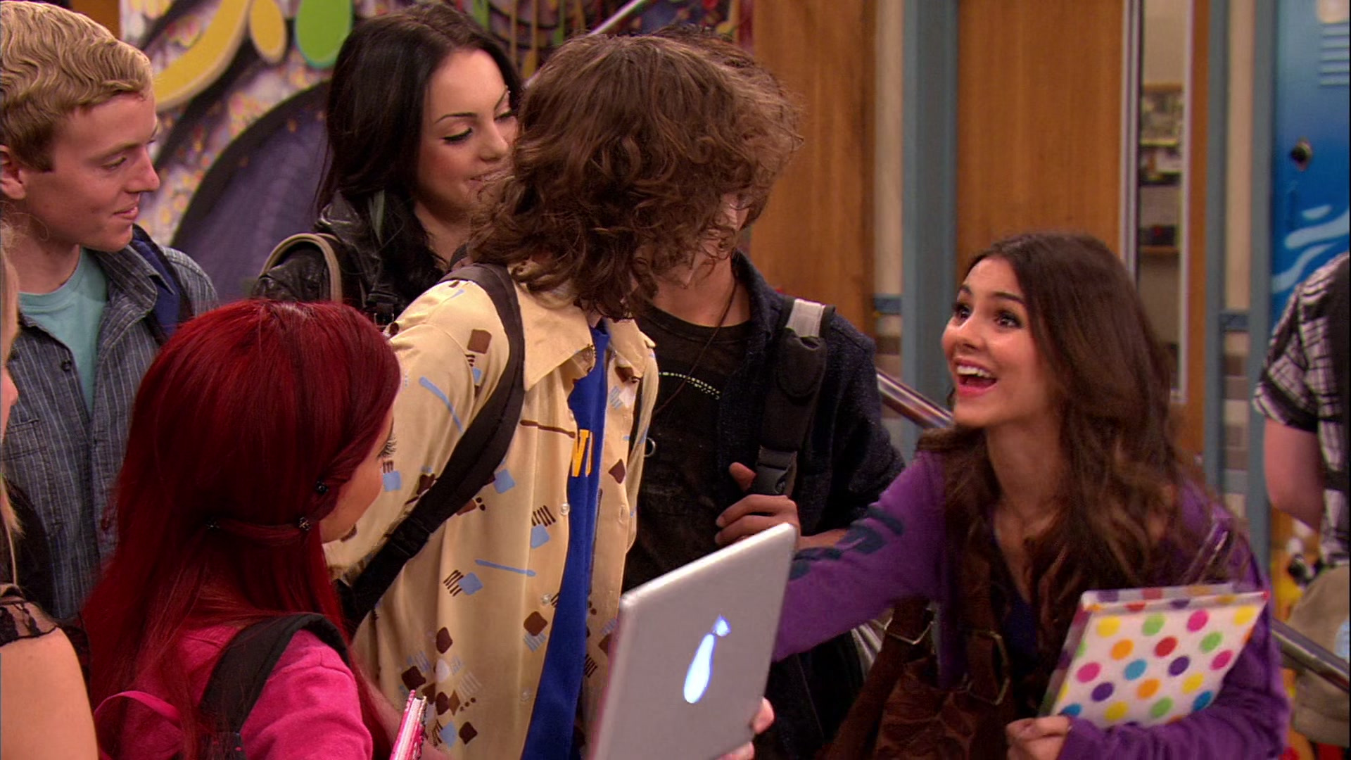 Victorious_S02E03_IceCreamForKe_ha_VJBR_2046.jpg