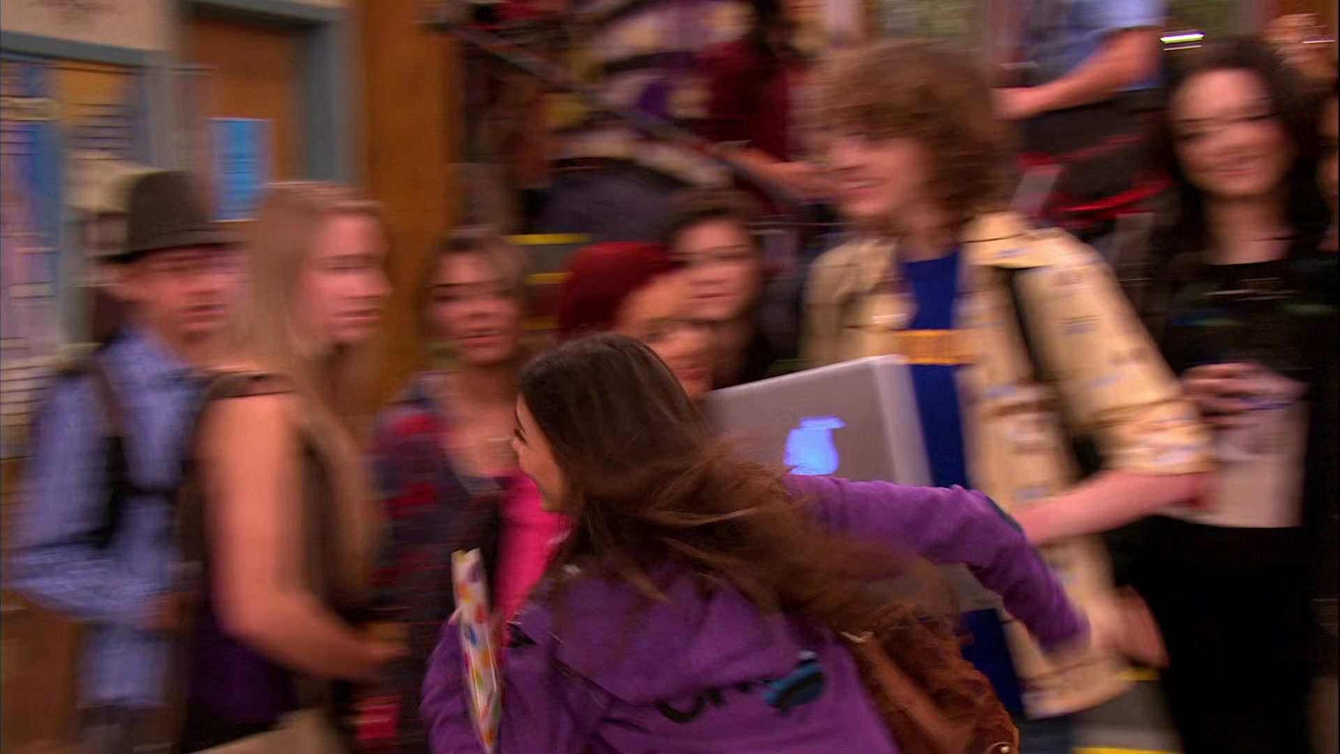 Victorious_S02E03_IceCreamForKe_ha_VJBR_2048.jpg