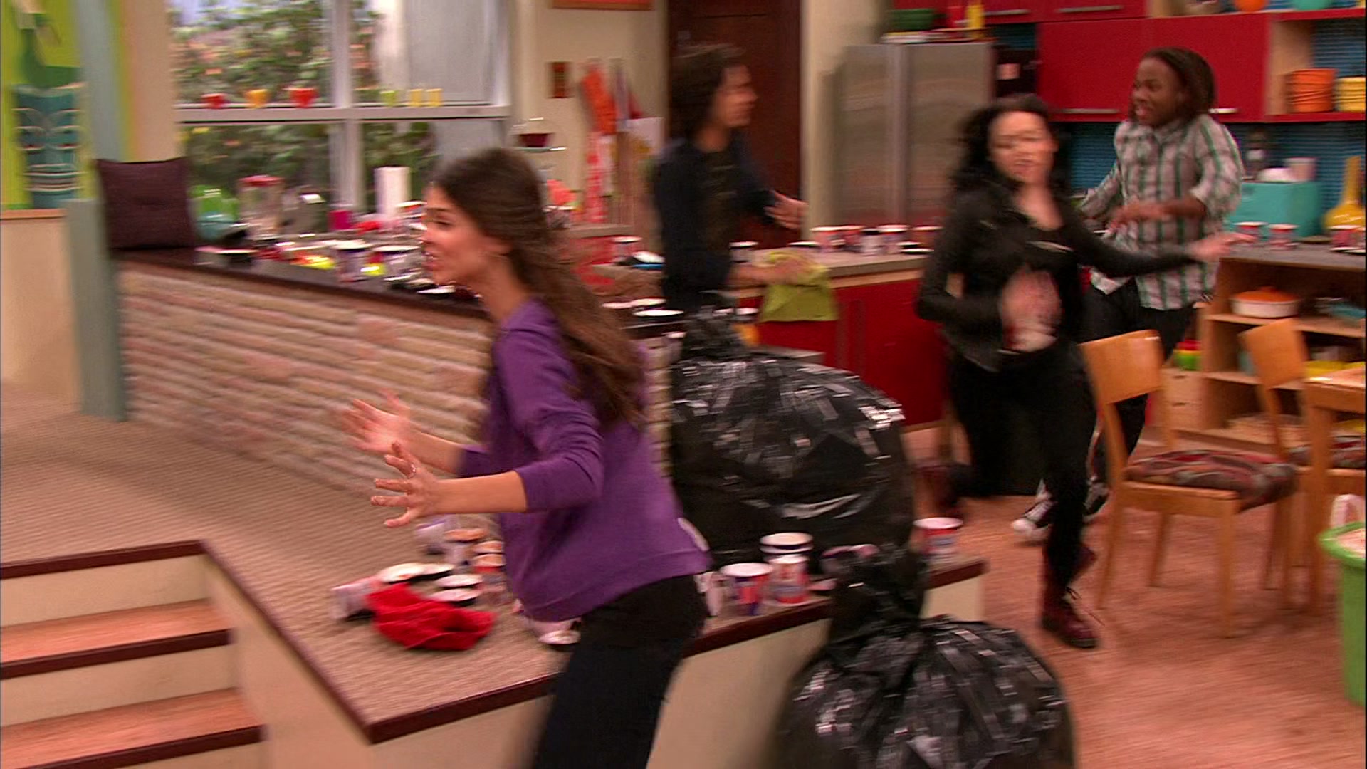 Victorious_S02E03_IceCreamForKe_ha_VJBR_2140.jpg