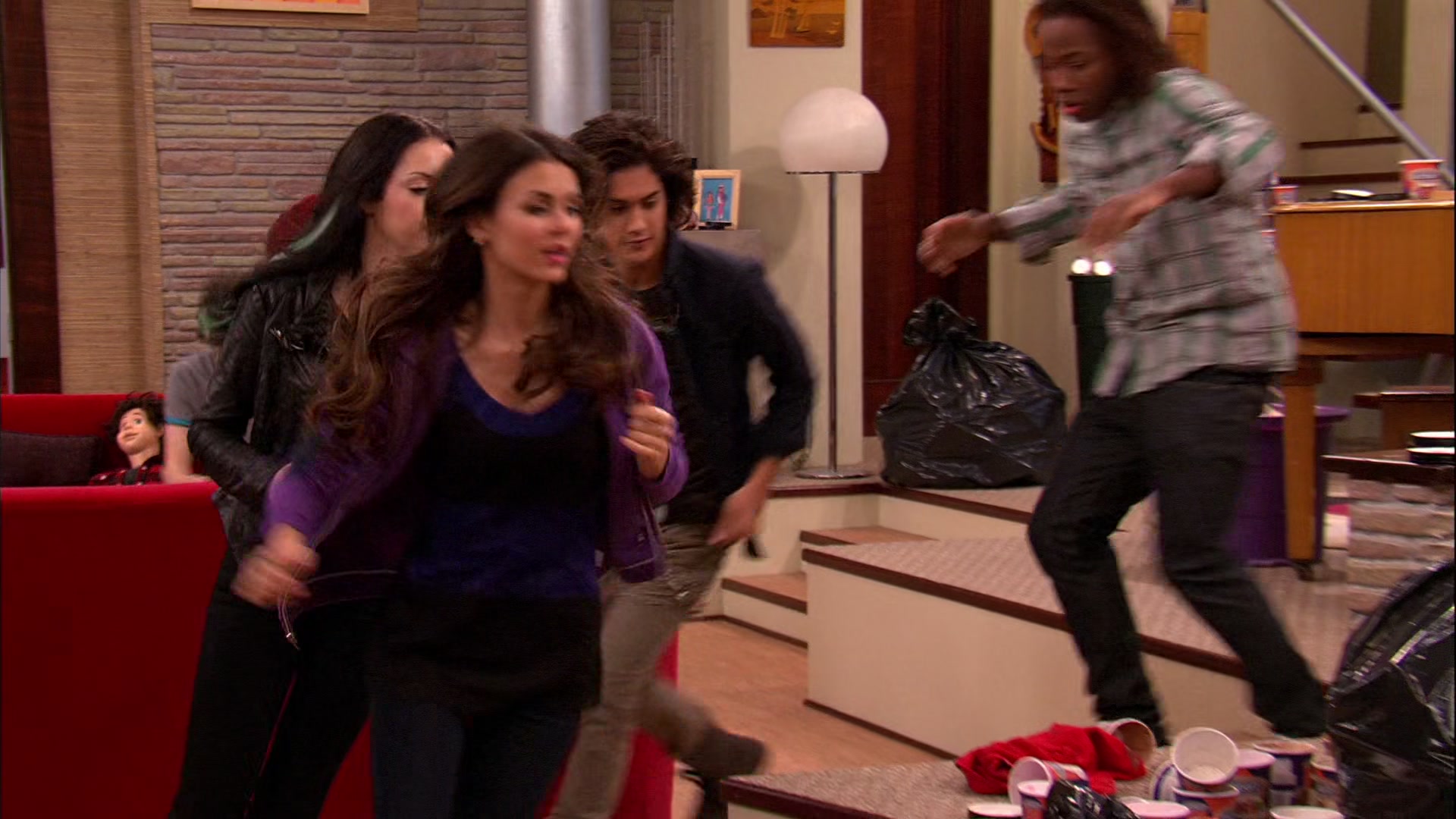 Victorious_S02E03_IceCreamForKe_ha_VJBR_2190.jpg