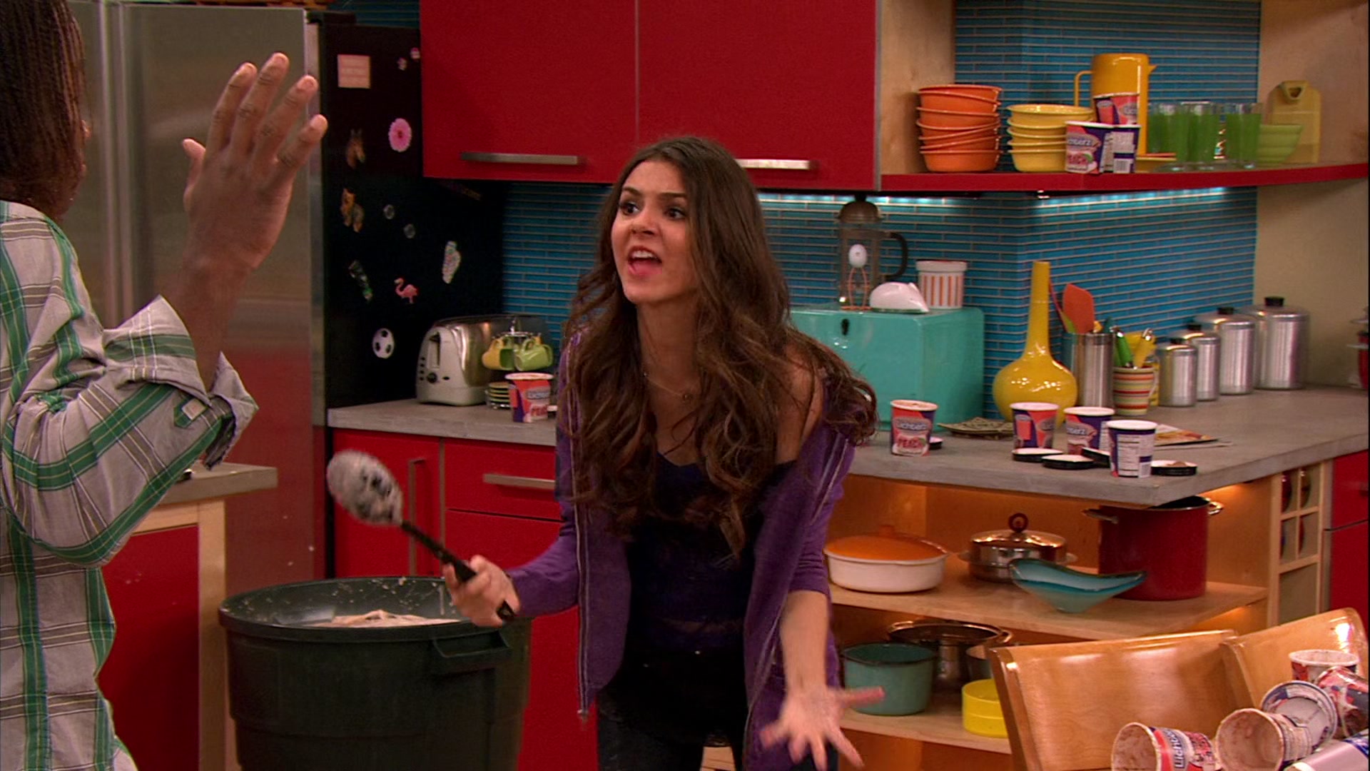 Victorious_S02E03_IceCreamForKe_ha_VJBR_2286.jpg