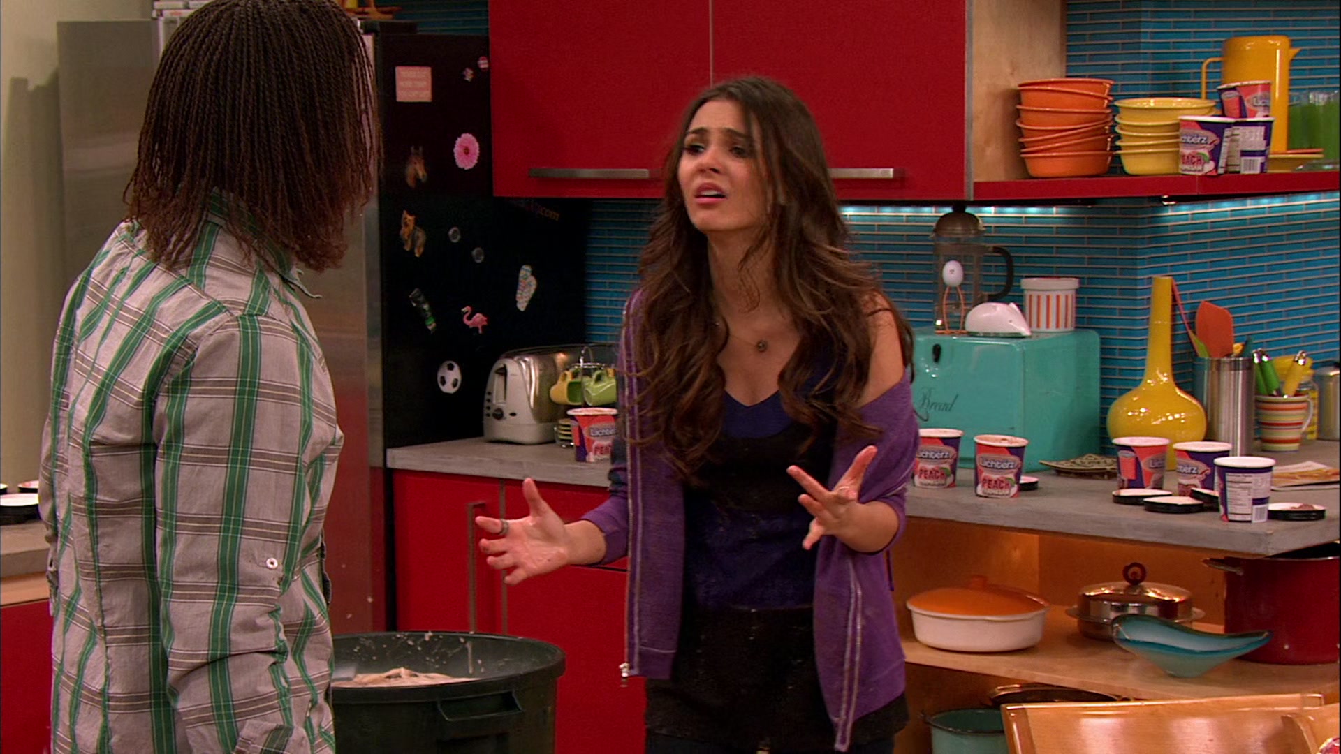 Victorious_S02E03_IceCreamForKe_ha_VJBR_2308.jpg