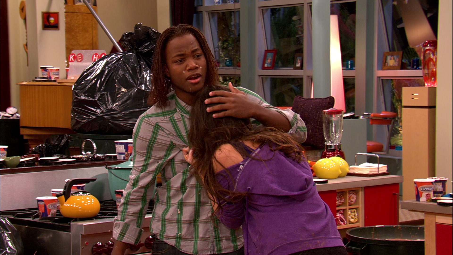 Victorious_S02E03_IceCreamForKe_ha_VJBR_2337.jpg