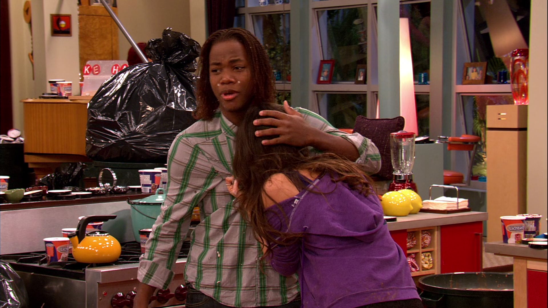 Victorious_S02E03_IceCreamForKe_ha_VJBR_2338.jpg