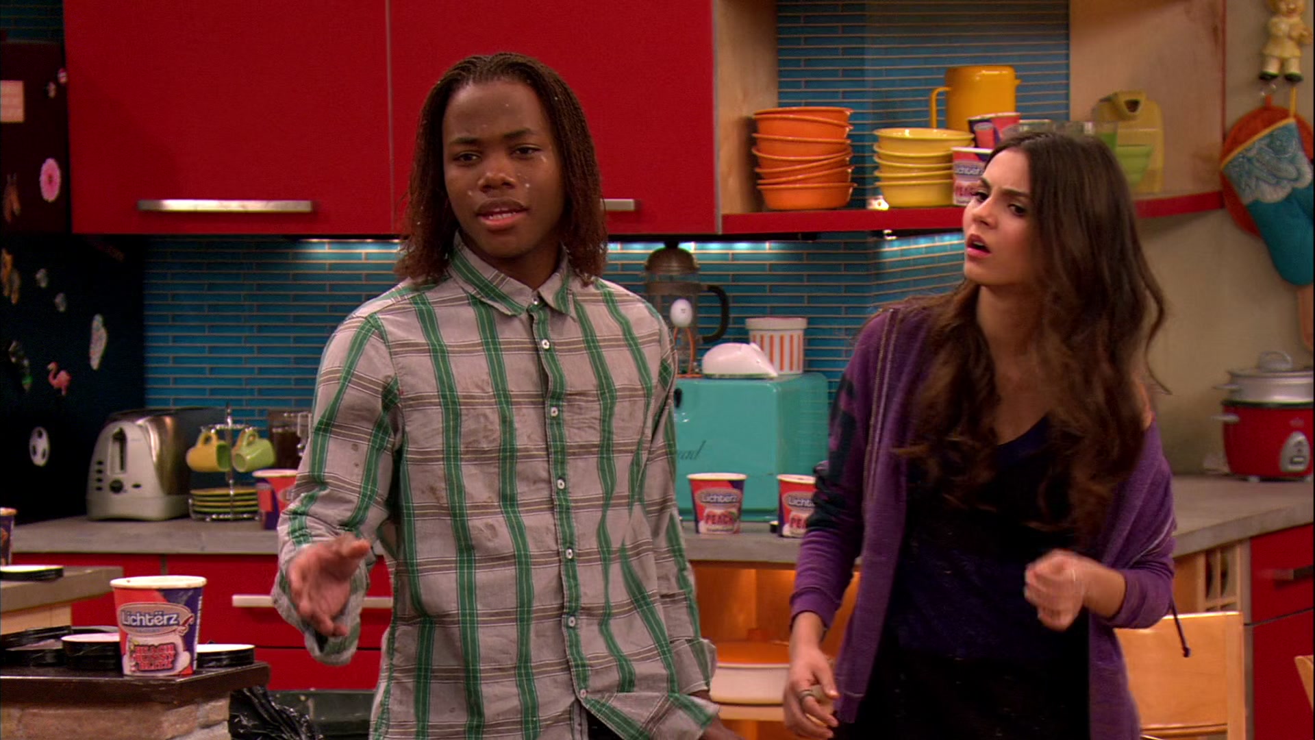 Victorious_S02E03_IceCreamForKe_ha_VJBR_2405.jpg