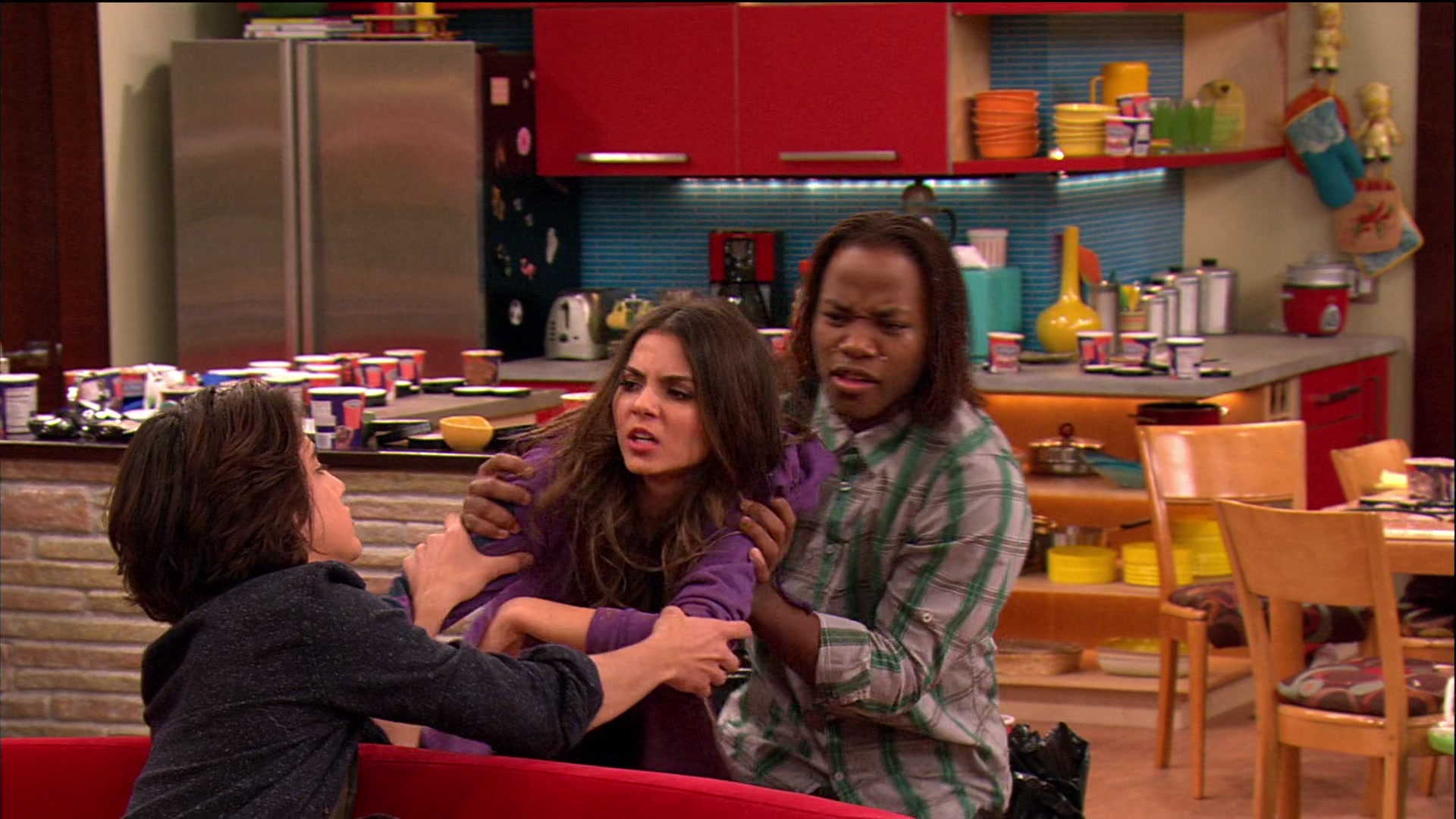 Victorious_S02E03_IceCreamForKe_ha_VJBR_2451.jpg