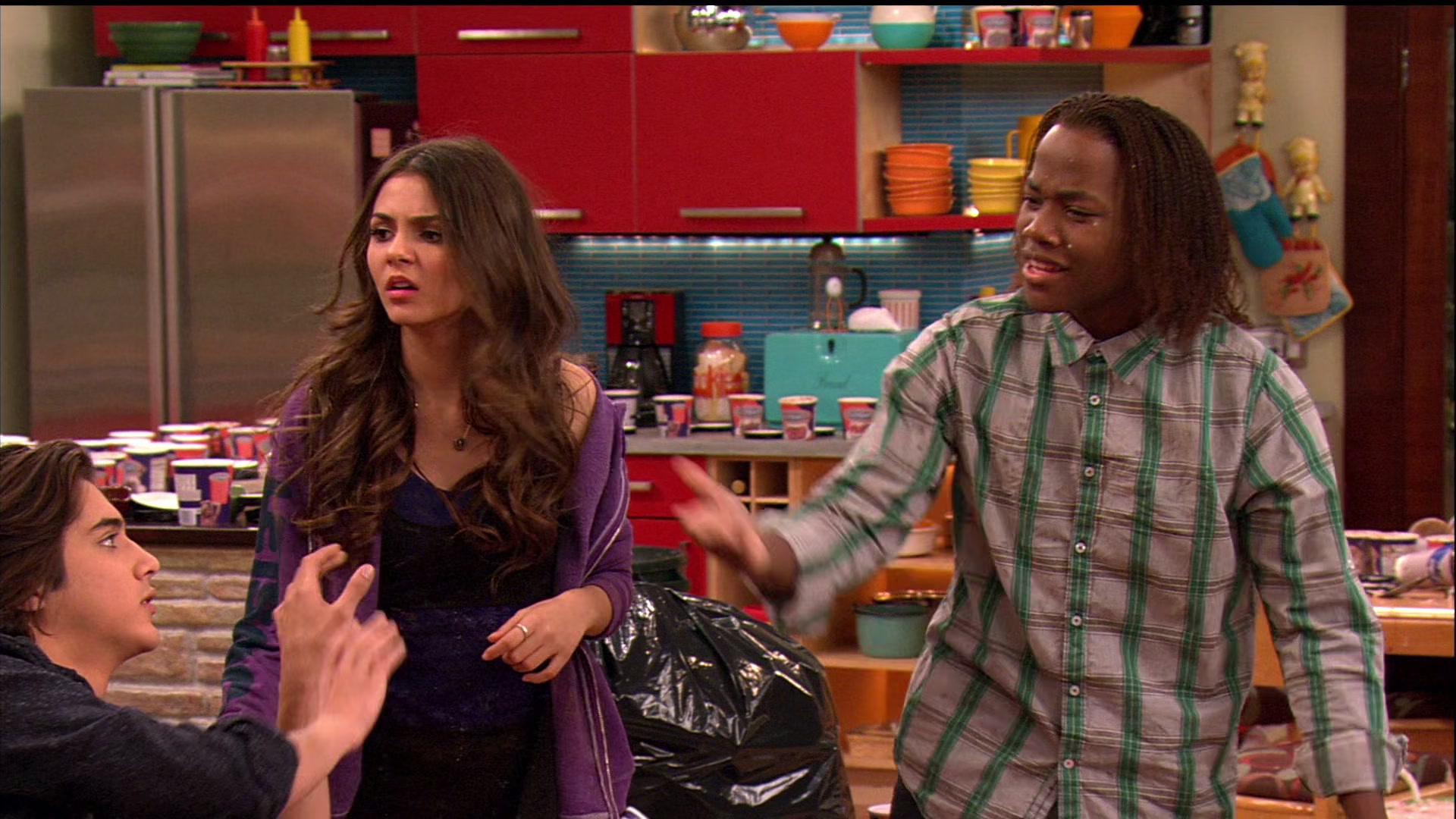 Victorious_S02E03_IceCreamForKe_ha_VJBR_2456.jpg