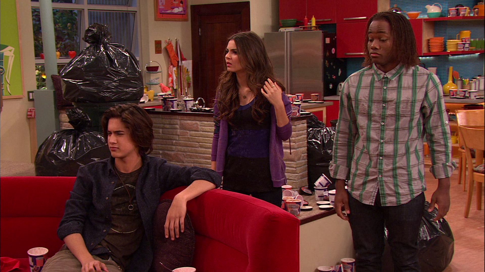 Victorious_S02E03_IceCreamForKe_ha_VJBR_2475.jpg