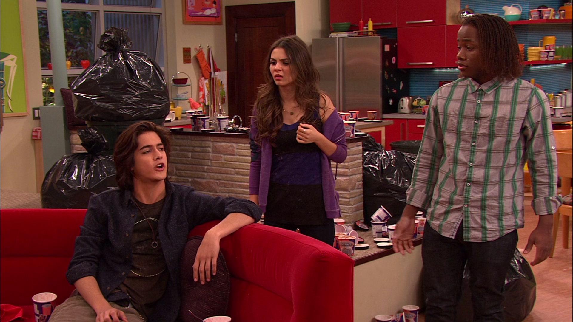 Victorious_S02E03_IceCreamForKe_ha_VJBR_2482.jpg