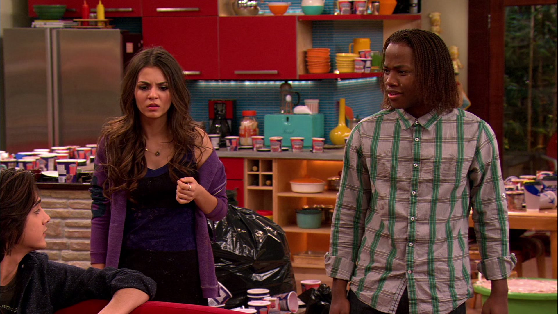 Victorious_S02E03_IceCreamForKe_ha_VJBR_2485.jpg