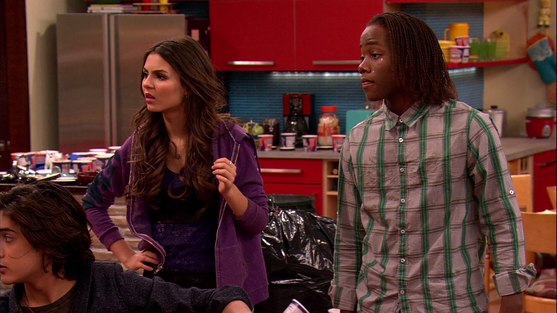 Victorious_S02E03_IceCreamForKe_ha_VJBR_2506.jpg